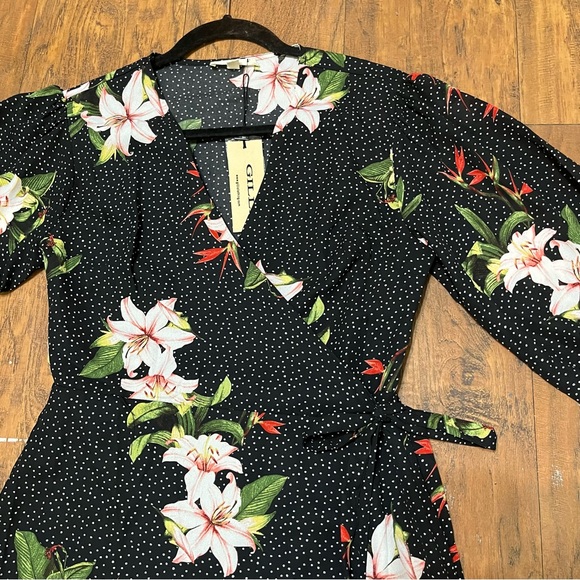 Gilli Wmns Wrap Dress Black polka dot Floral Midi  puff Long Sleeve V Neck Small - Picture 7 of 16